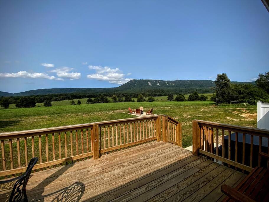 Вілла Holly Tree Retreat Located In Beautiful Luray, Va. Екстер'єр фото